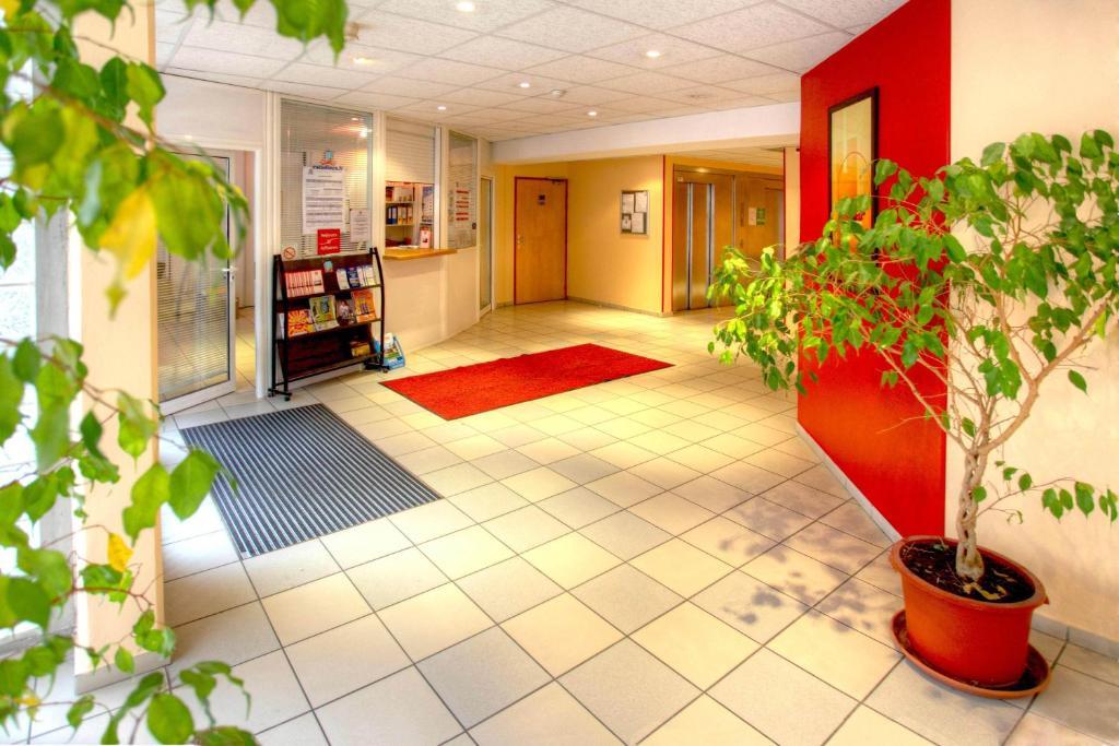 Sejours & Affaires Saint Etienne Jules Ferry Aparthotel Екстериор снимка