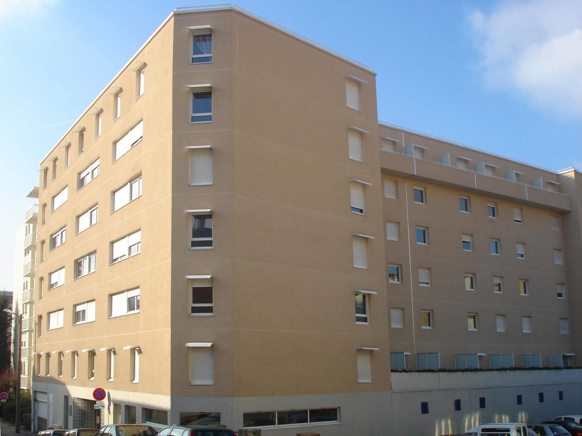 Sejours & Affaires Saint Etienne Jules Ferry Aparthotel Екстериор снимка