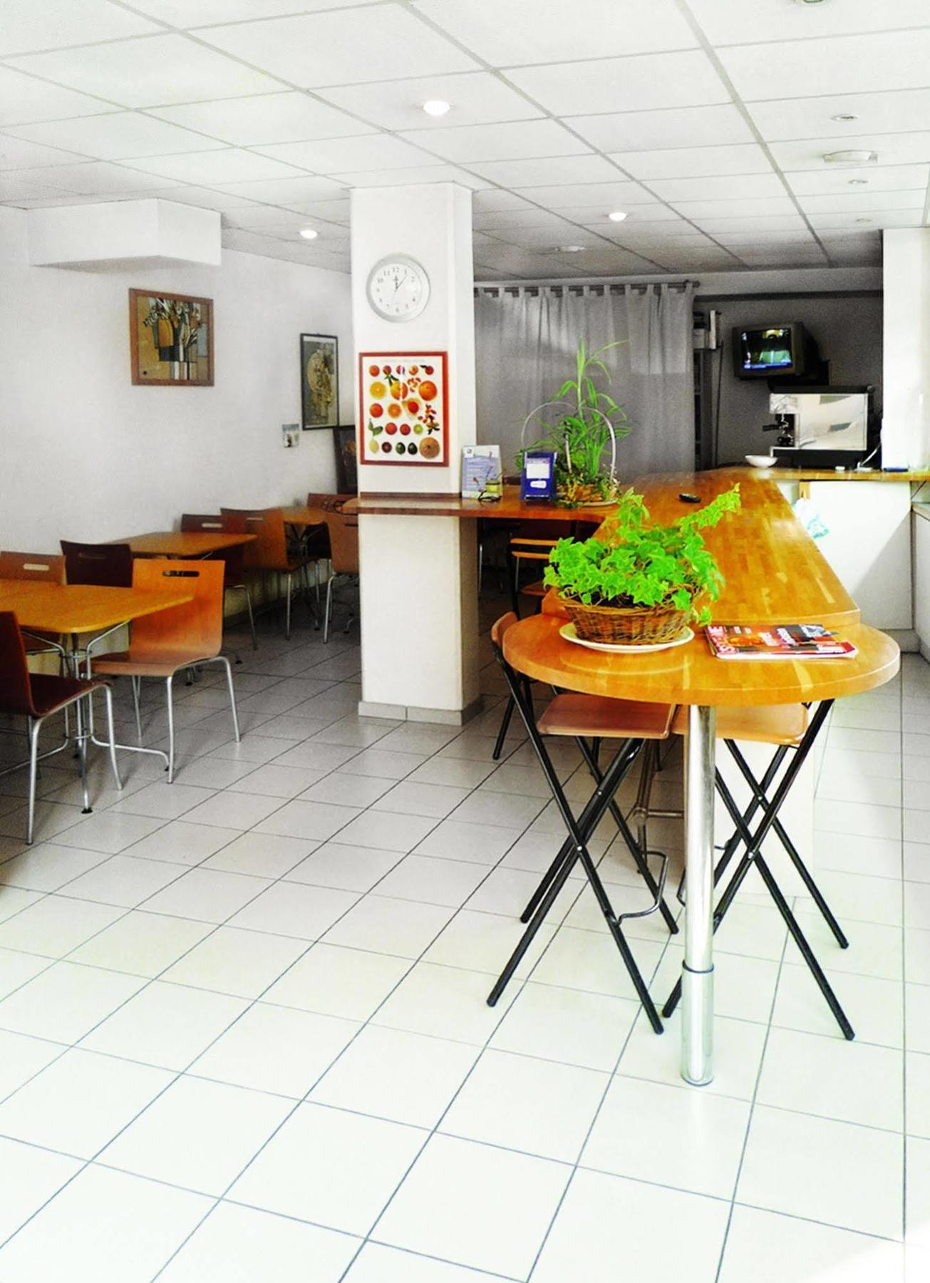 Sejours & Affaires Saint Etienne Jules Ferry Aparthotel Екстериор снимка