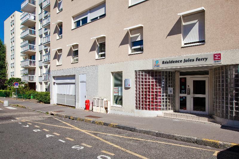 Sejours & Affaires Saint Etienne Jules Ferry Aparthotel Екстериор снимка